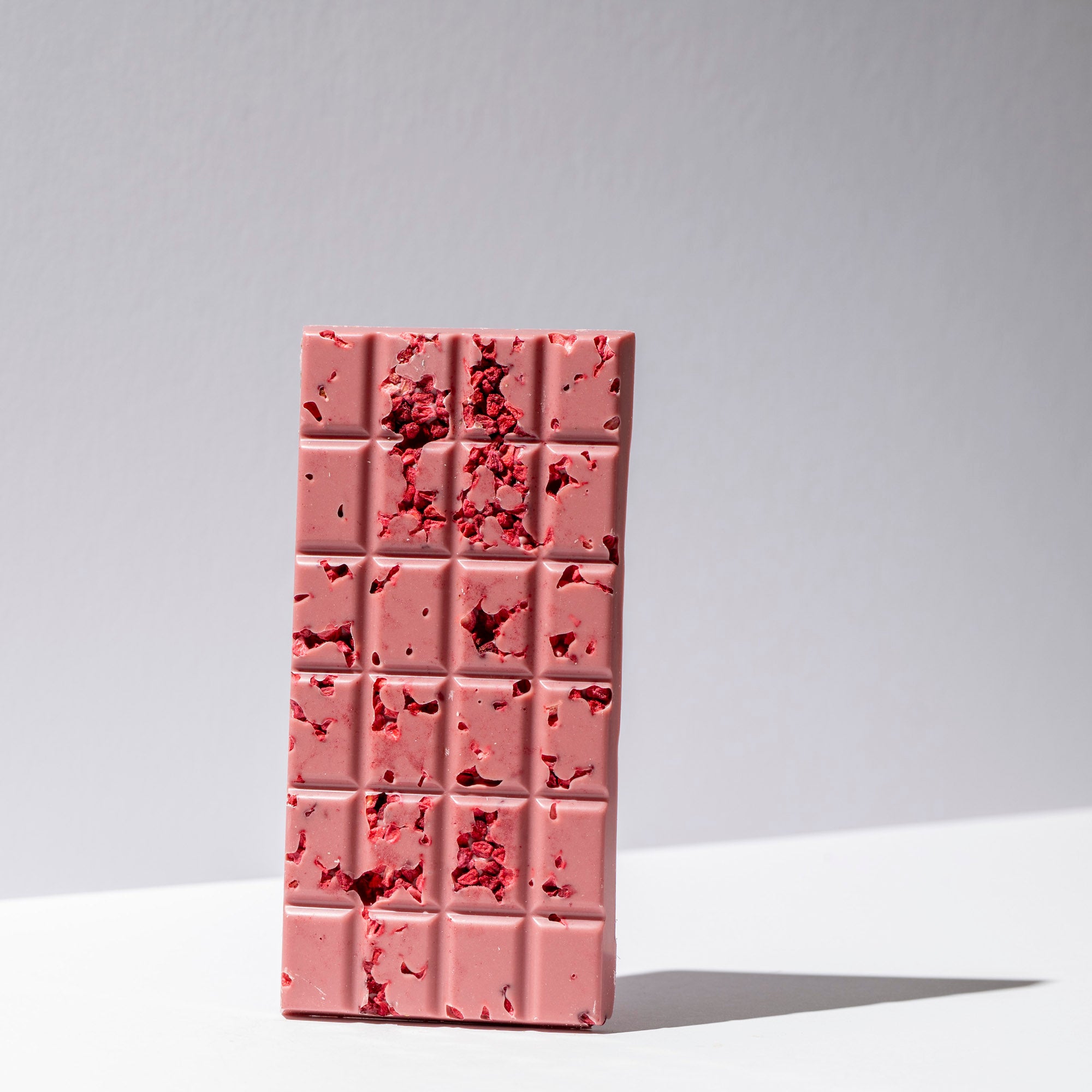Ruby chocolate solid bar with Raspberry Crumble – Noble and Stace